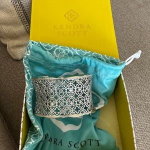 Kendra Scott Candice women’s cuff bracelet silver and gold
